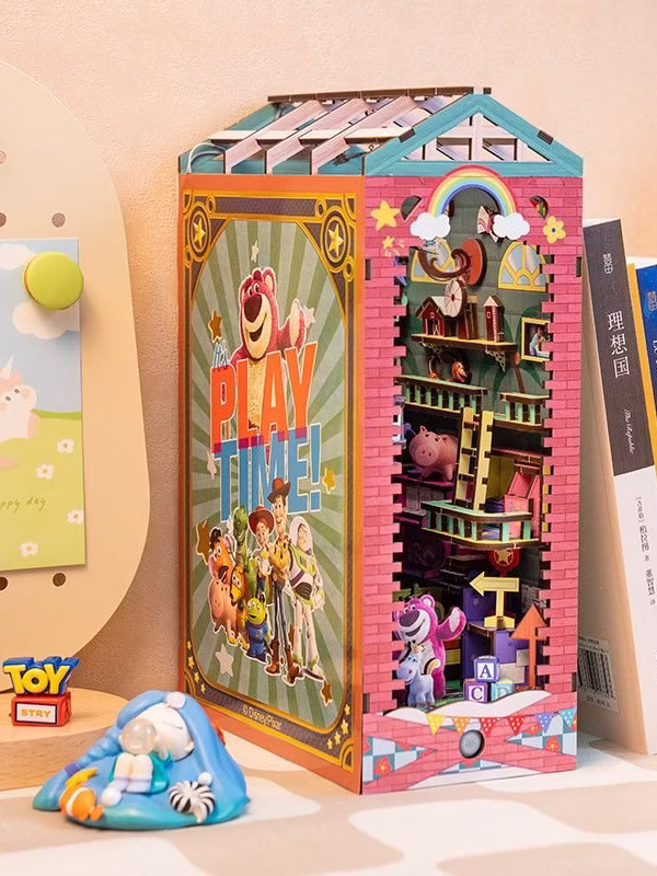 2024/06/1000235090.jpg Toy Story DIY Book Nook Kit
