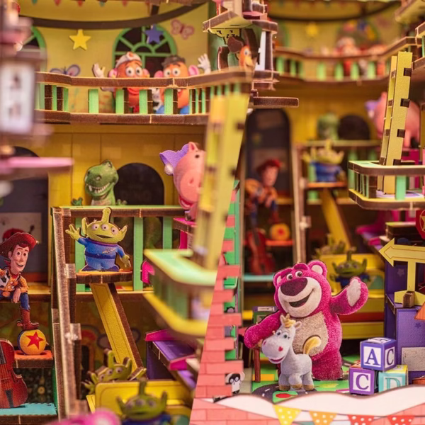 Toy Story DIY Book Nook Kit