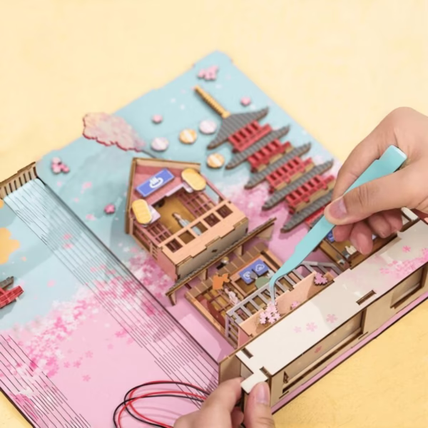 Sakura Market Book Nook Kit