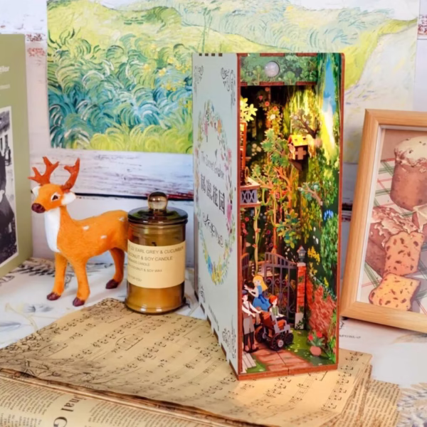 The Secret Garden Book Nook Kit
