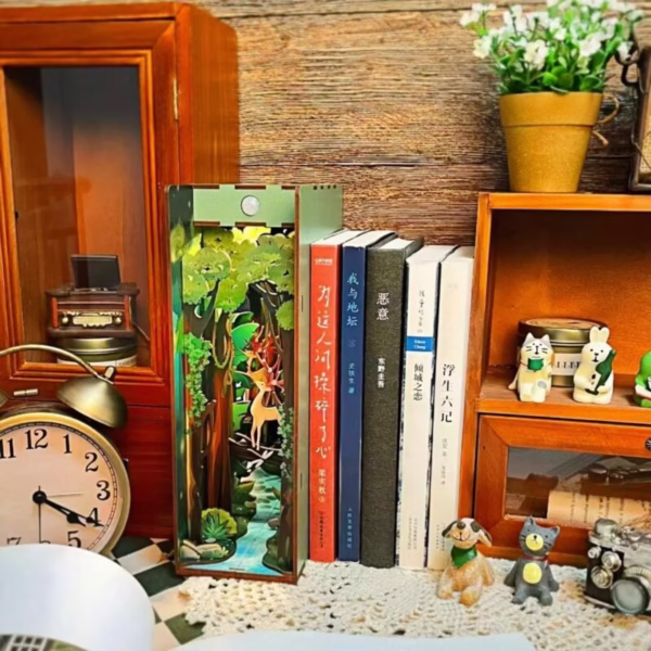 Story of The Forest Book Nook Kit