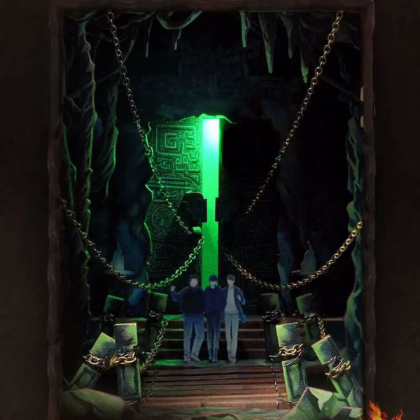 The Lost Tomb - Time Raiders - Ten Years of Snowfall DIY Book Nook Kit