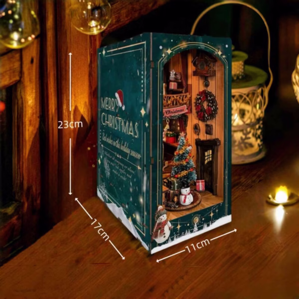 Christmas Jingo Cabin DIY Book Nook Kit