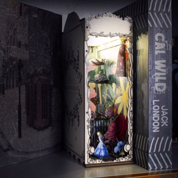 Garden Travel Notes DIY Book Nook Kit