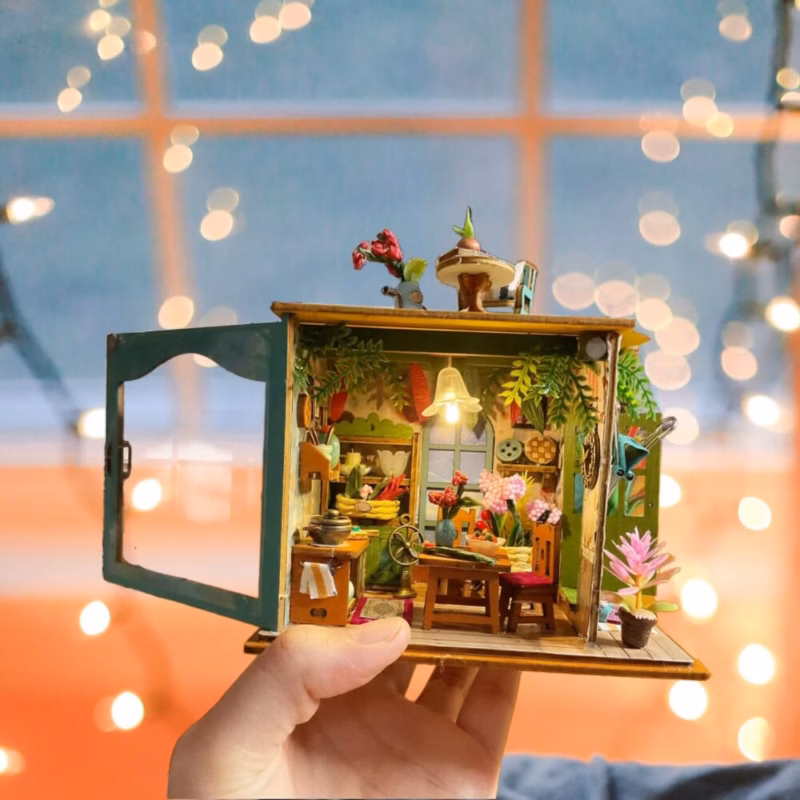 Arrietty's Borrower's House and Kitchen DIY Dollhouse Kit