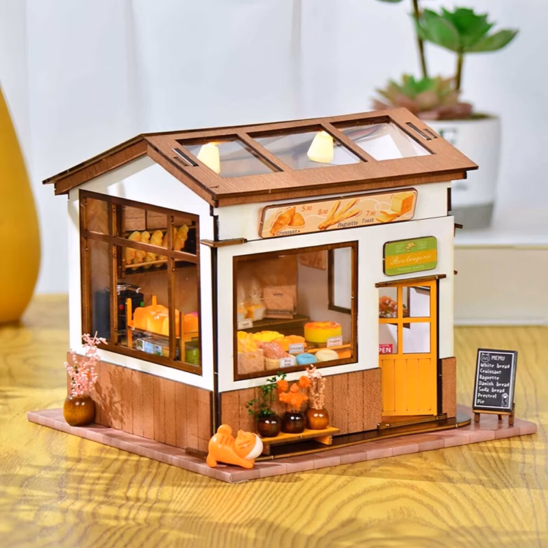 Brown's bakery DIY Doll House Kit