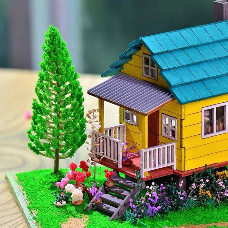 Barlow's Garden Painting DIY Doll House Kit