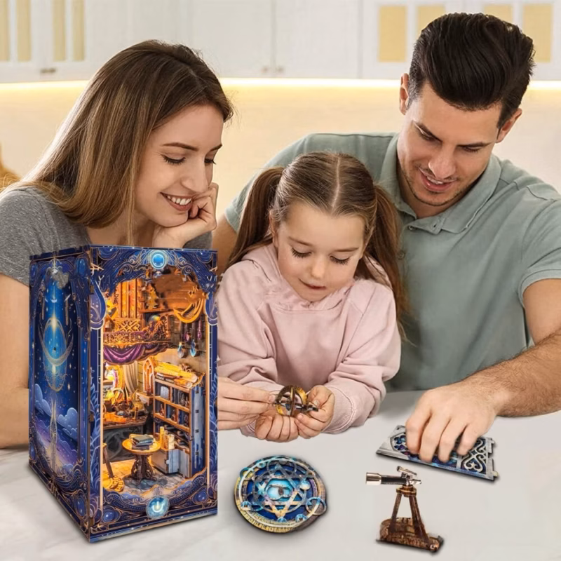 The Old Star Atlas Secrets DIY Book Nook Kit
