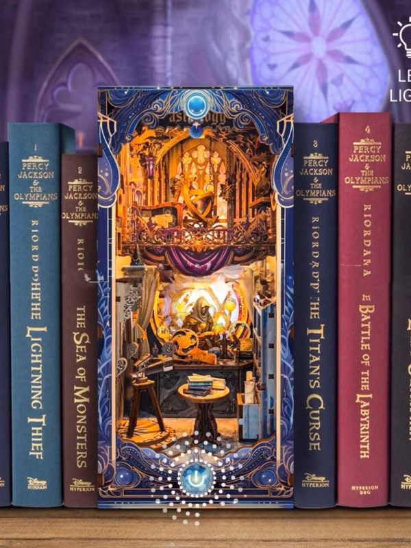 The Old Star Atlas Secrets DIY Book Nook Kit