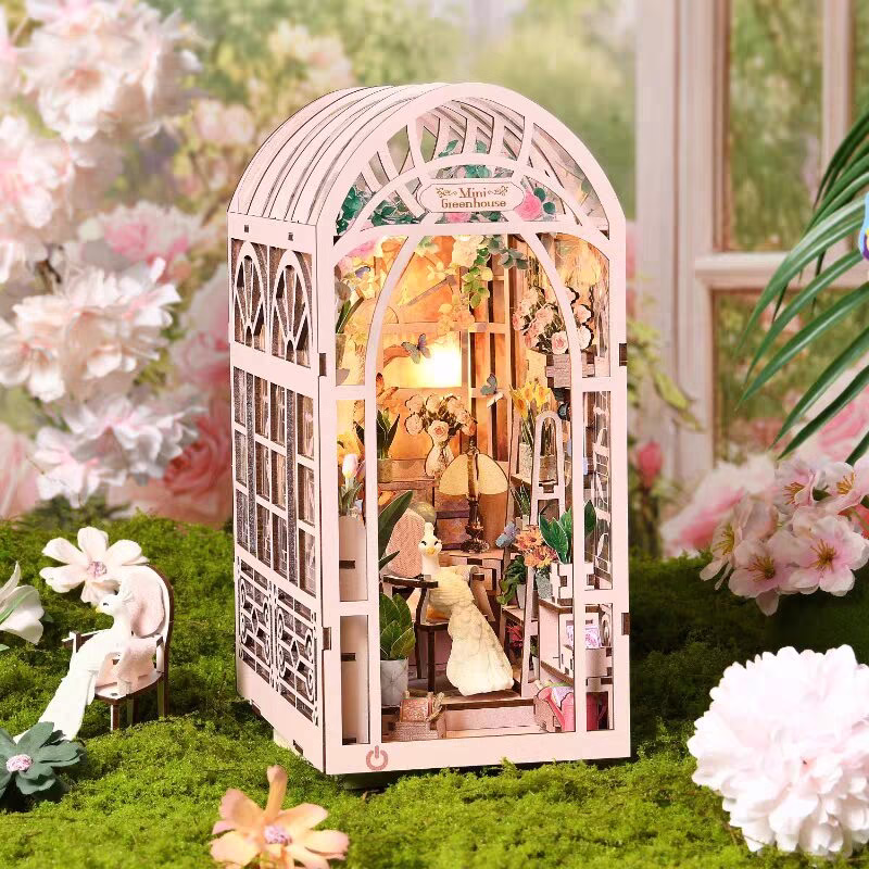 Peacock Garden DIY Book Nook Kit