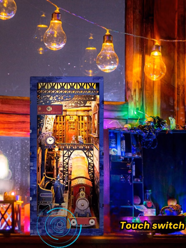 elena-mozhvilo-CTukx4jfWac-unsplash_副本 Wizarding World-inspired Platform DIY Book Nook Kit