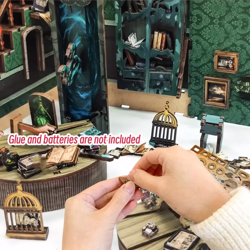 Mini Size Serpent House DIY Book Nook Kit