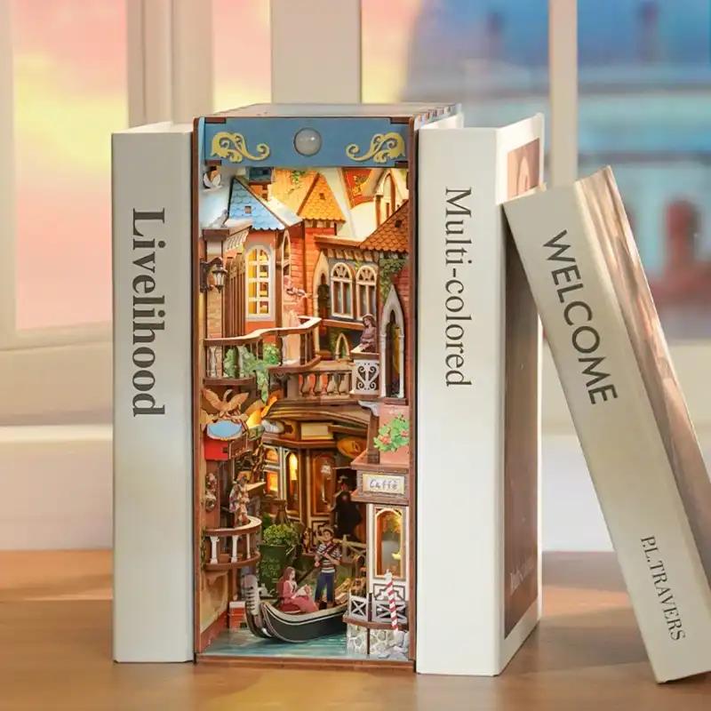 Venetian Reverie Gondola Book Nook Kit