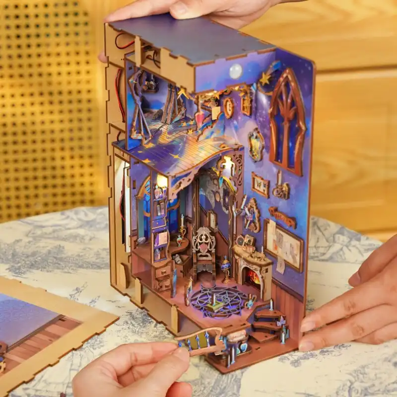 Magic Stars Room DIY Book Nook Kit