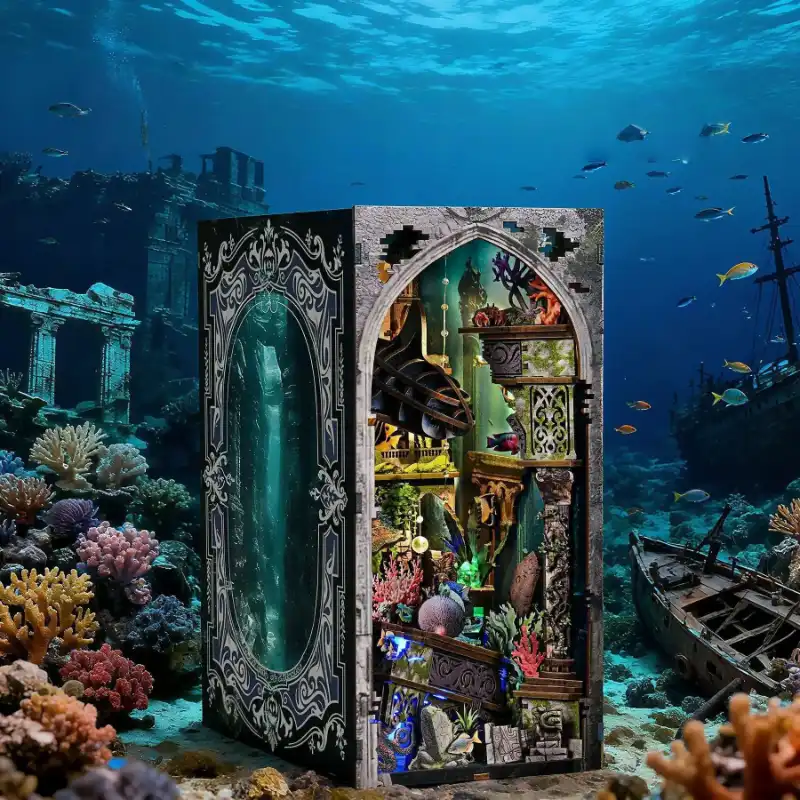 Atlantis: The Lost City – Underwater World DIY Book Nook Kit