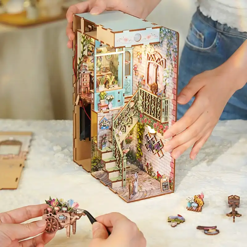 The Alley Flower Shop DIY Book Nook Kit