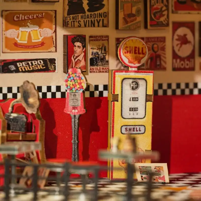 1950s Retro American Diner DIY Book Nook Kit