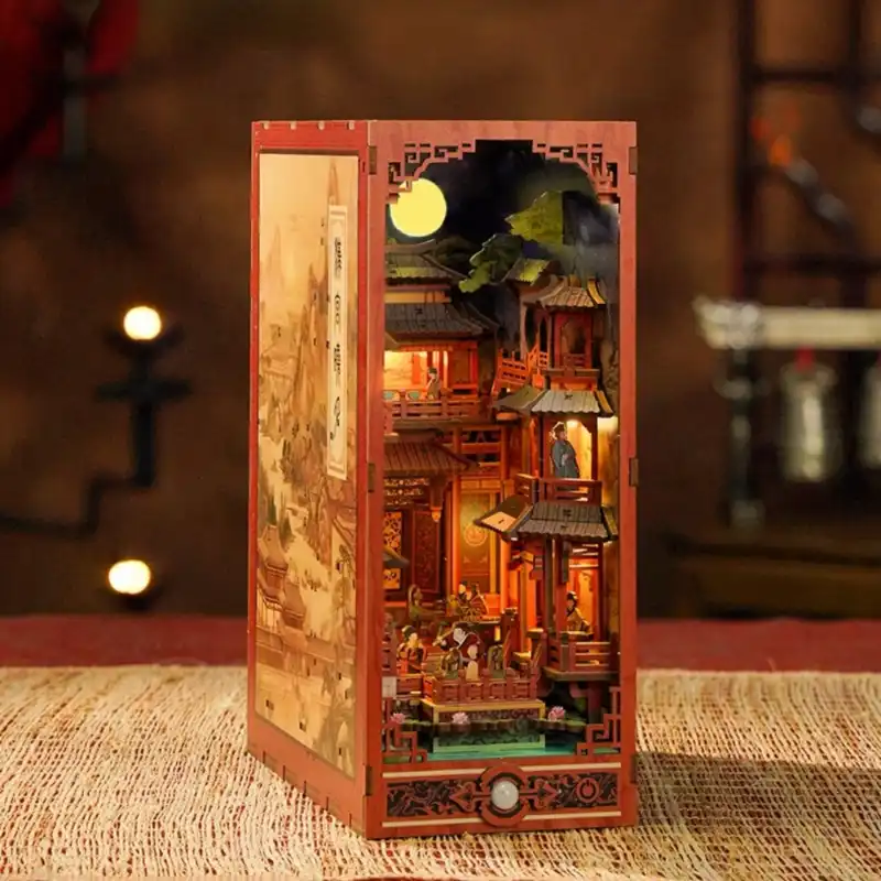 Han Palace at Dawn – National Museum of China – Drum-Beating Comic Figurine DIY Book Nook Kit