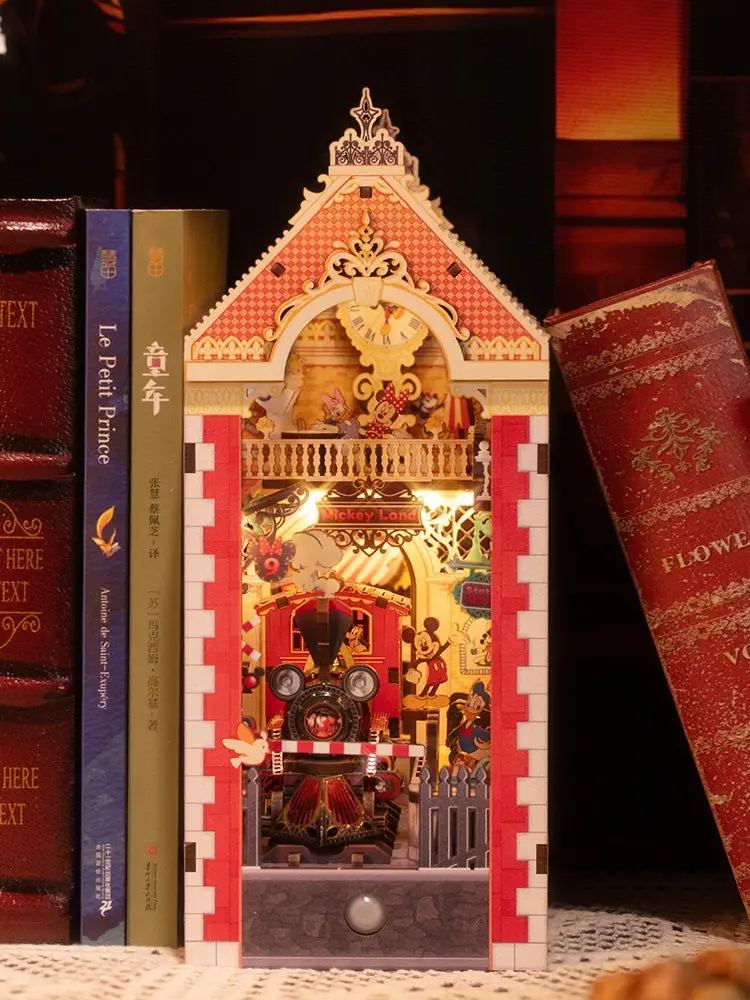 Mickey and His Friends DIY Book Nook Kit