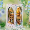LE FLEURISTE Fragrant Flower Shop — 180° Foldable DIY Book Nook Kit