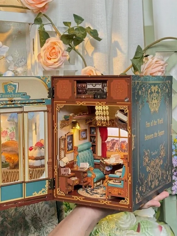 ouzhouyouji European Travel Journal: A Dollhouse of Infinity Train Cabin DIY Music Book Nook Kit