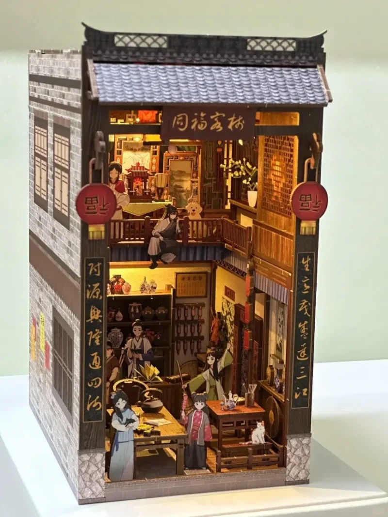 A Dream in the Martial World - Tongfu Inn Book Nook – Ancient Chinese Inn Diorama Bookend